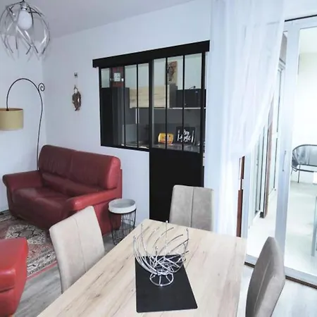 2 For 2 People Apartment